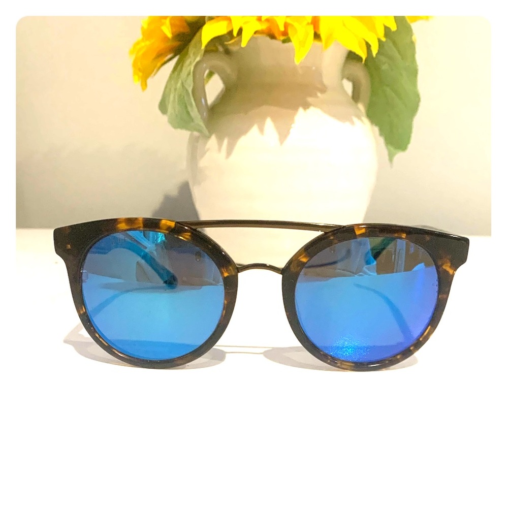 DIFF SUNGLASSES